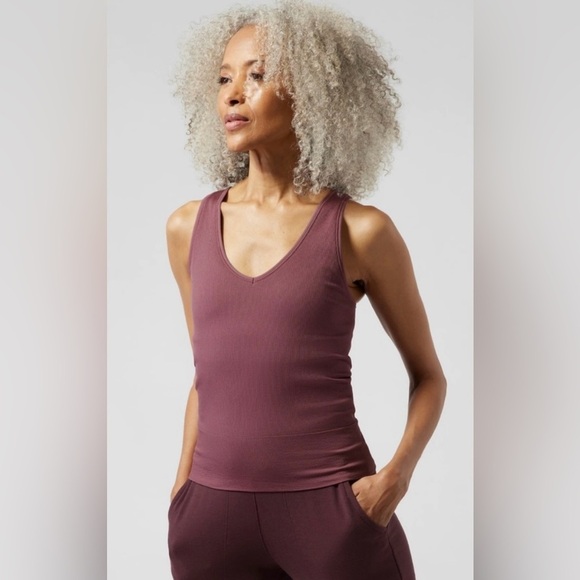 Athleta Tops - NWT Aurora Tank Taro​​